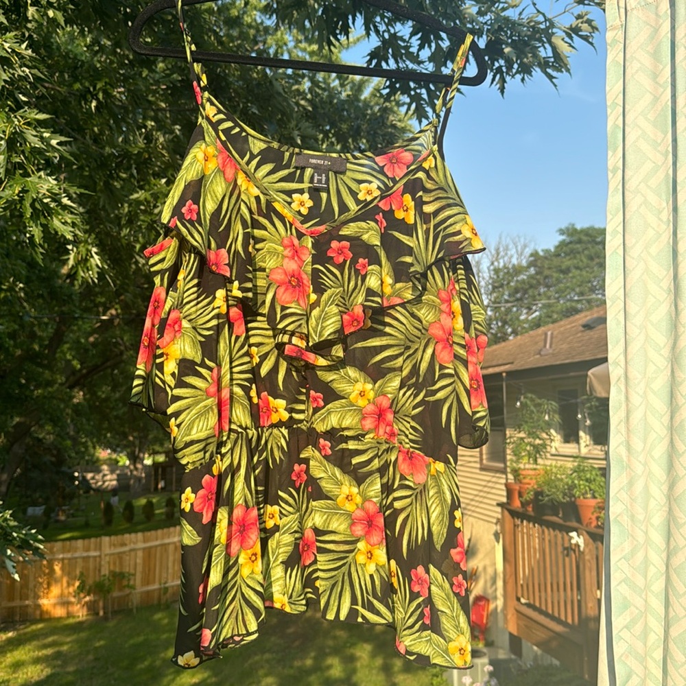 Forever 21 tank top